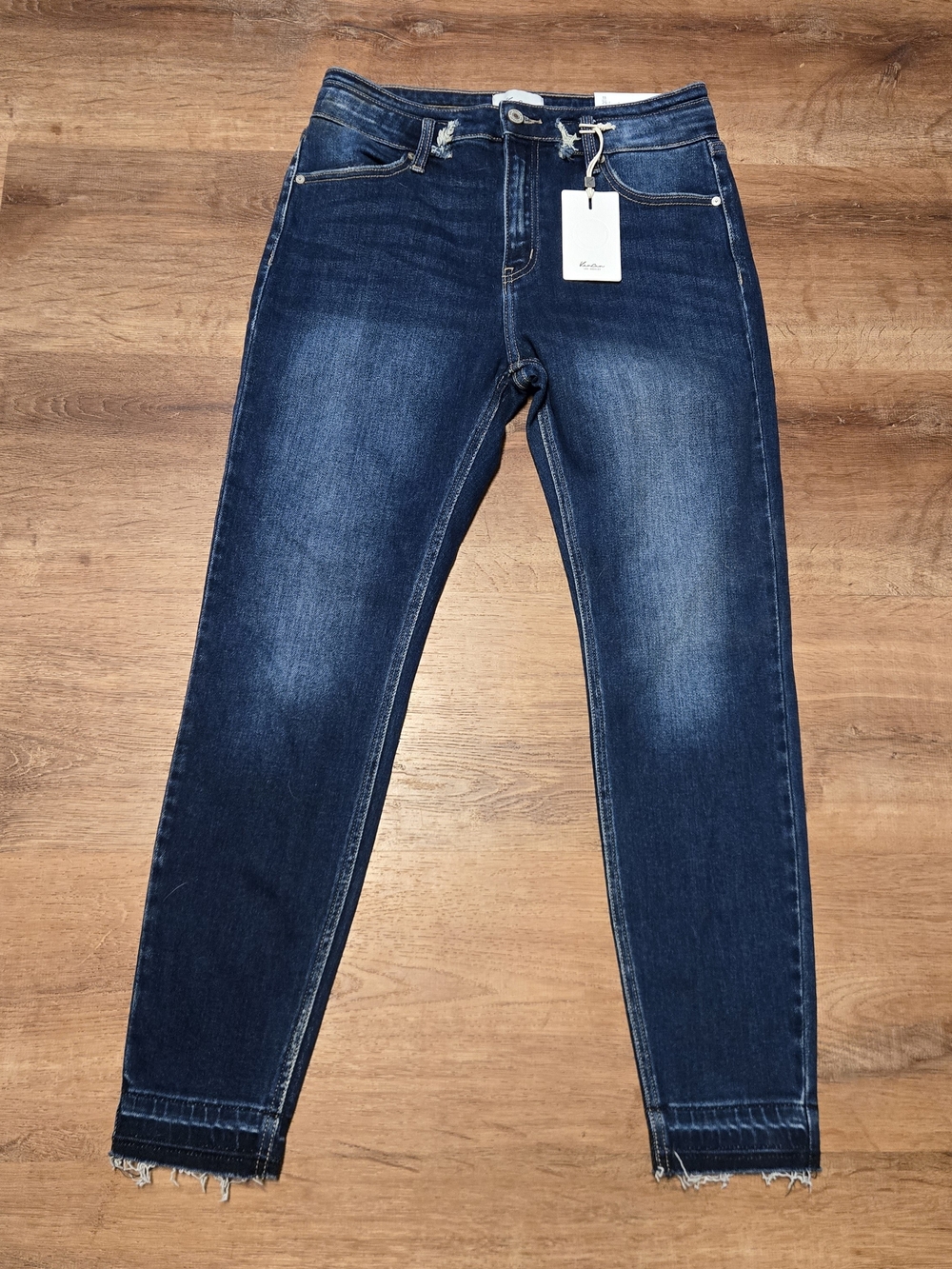 NWT!! KanCan Dark Indigo Skinny Jeans High Rise Ankle Skinny 11 / 29 Raw Hem